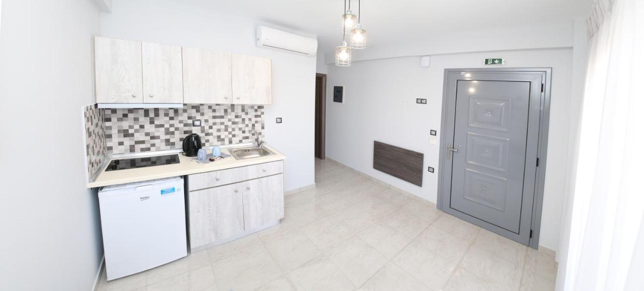 Luxury Villa Siniori Keramotí Buitenkant foto